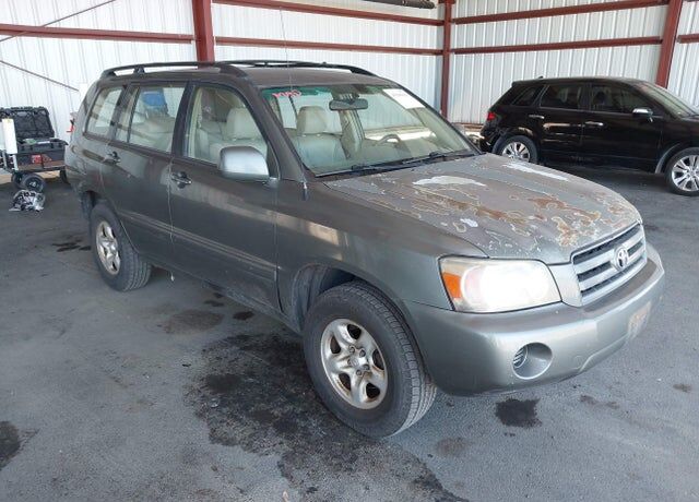 2005 TOYOTA Highlander