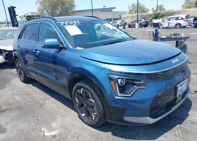 2023 KIA Niro