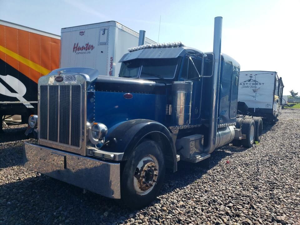 1996 PETERBILT 379