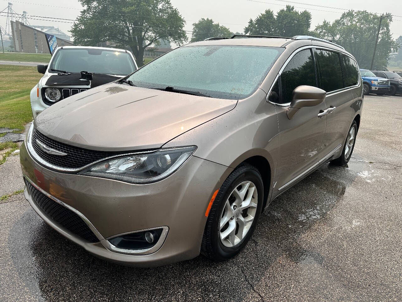 2017 CHRYSLER Pacifica
