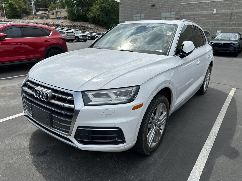 2018 AUDI Q5