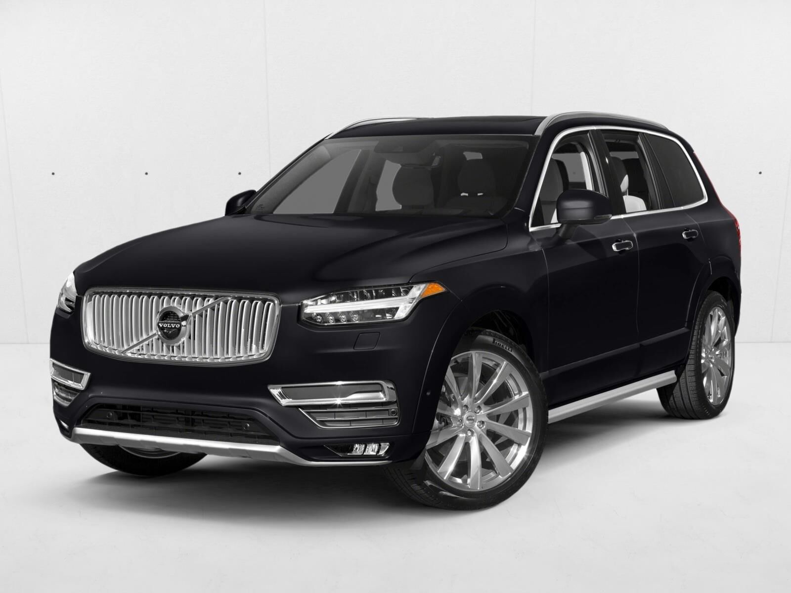 2018 VOLVO XC90