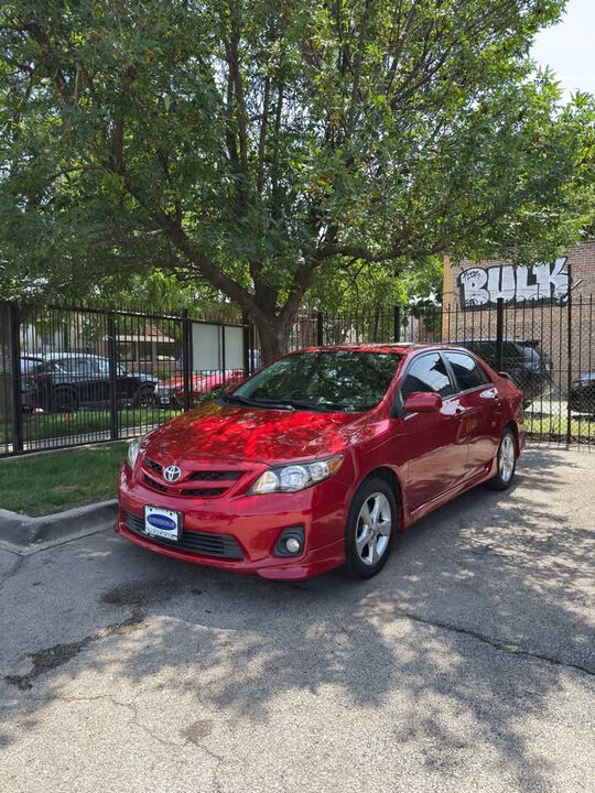 2013 TOYOTA Corolla