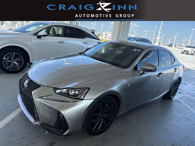2020 LEXUS IS