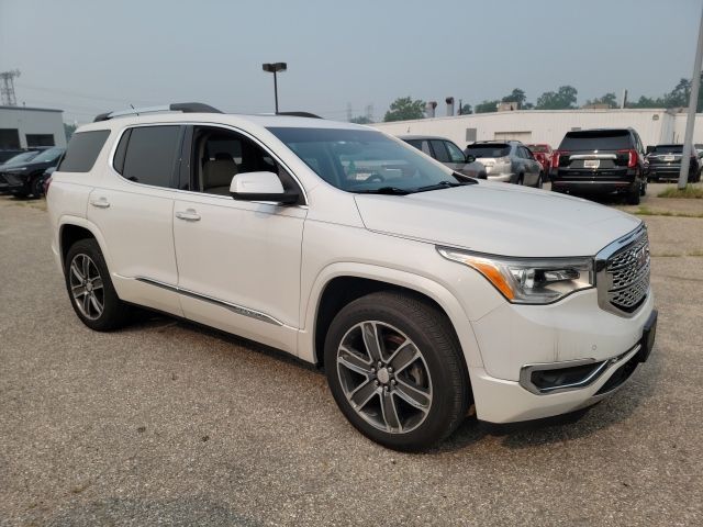 2017 GMC Acadia