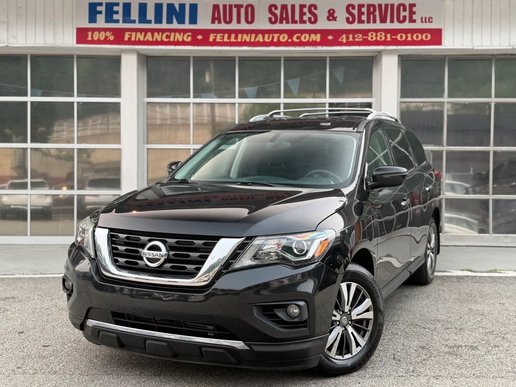 2020 NISSAN Pathfinder