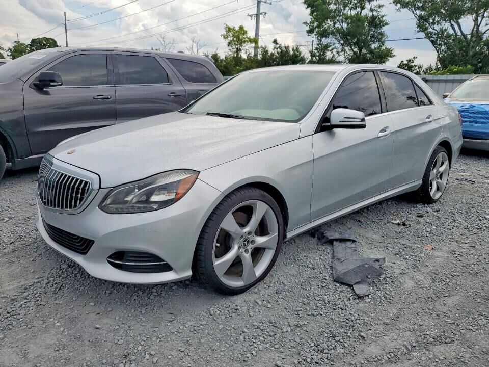 2014 MERCEDES-BENZ E-Class