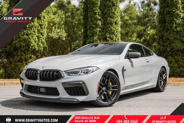 2023 BMW M8