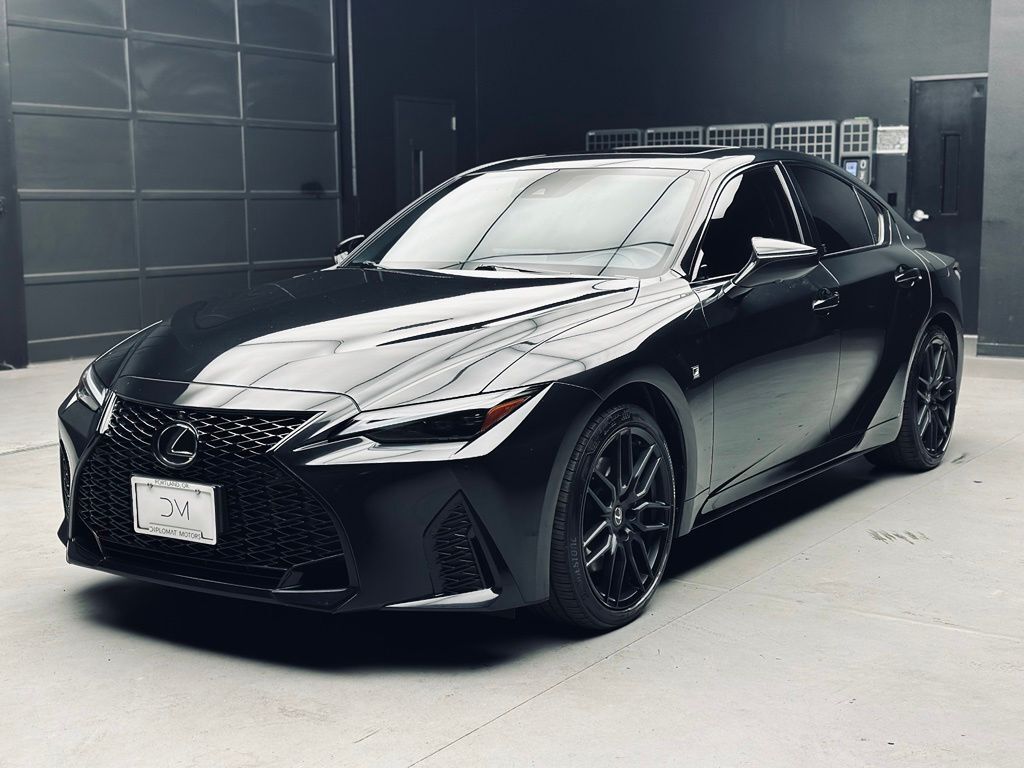 2024 LEXUS IS