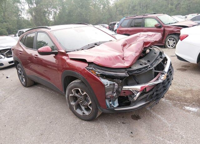 2024 CHEVROLET Trax