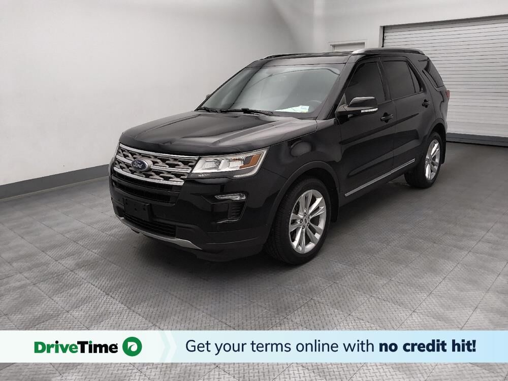 2018 FORD Explorer