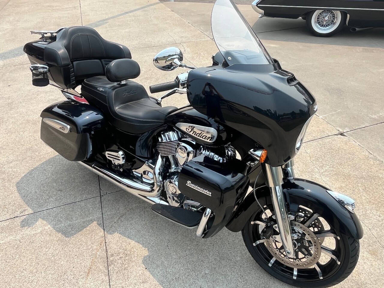 2021 INDIAN MOTORCYCLE Roadmaster Limited