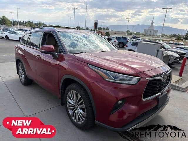 2020 TOYOTA Highlander