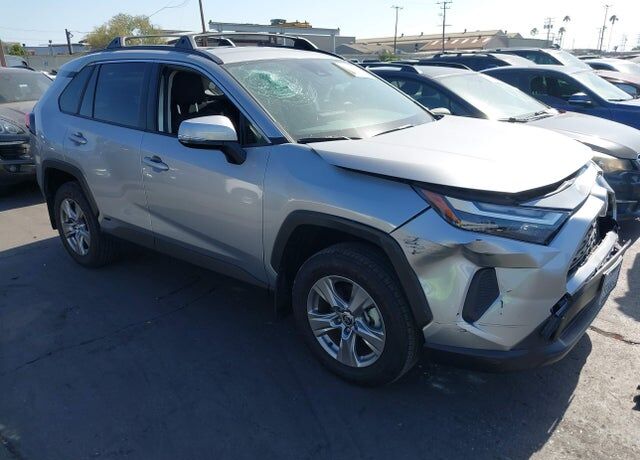 2025 TOYOTA RAV4