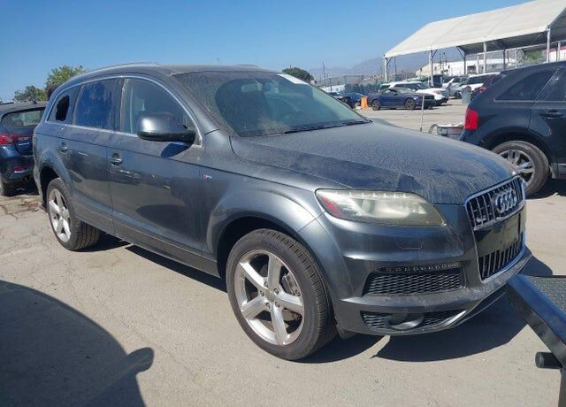 2010 AUDI Q7