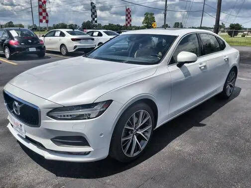 2018 VOLVO S90