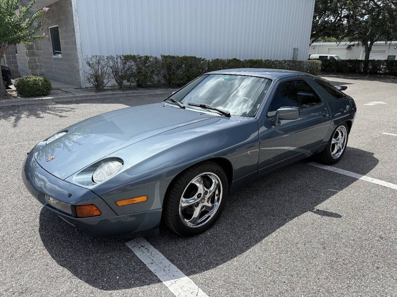 1988 PORSCHE 924