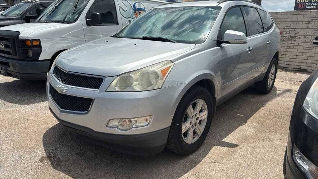 2011 CHEVROLET Traverse