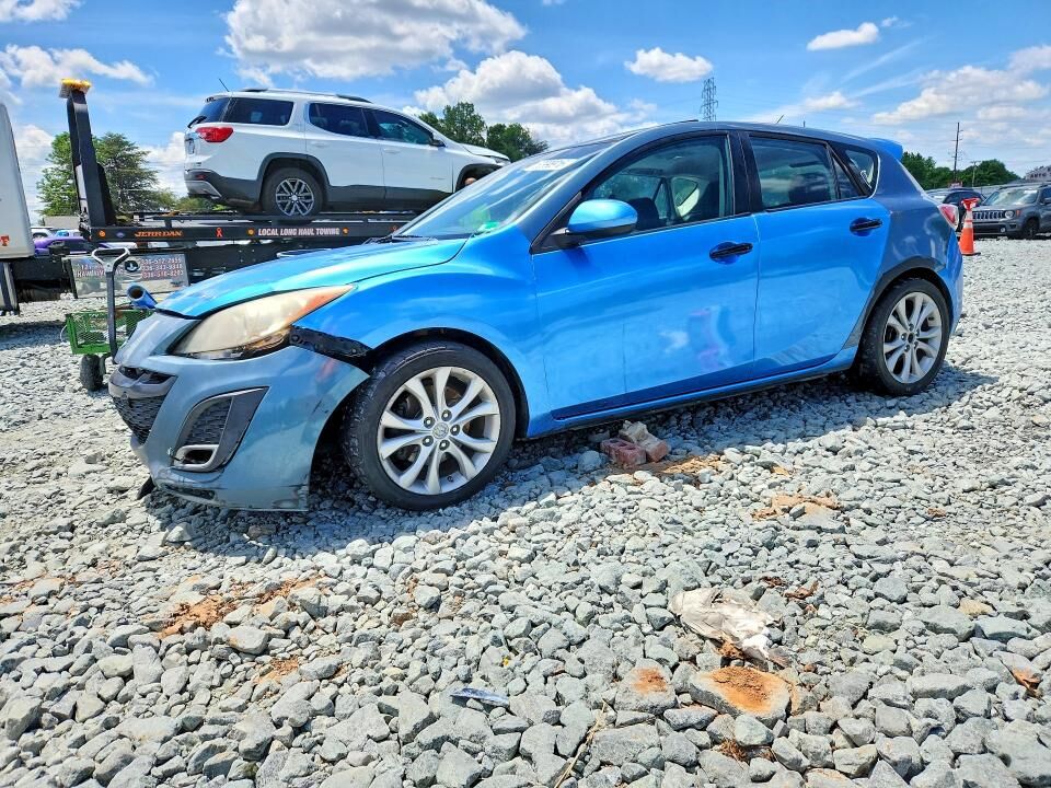 2011 MAZDA Mazda3