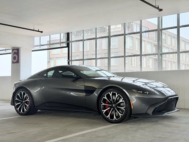 2019 ASTON MARTIN V8 Vantage