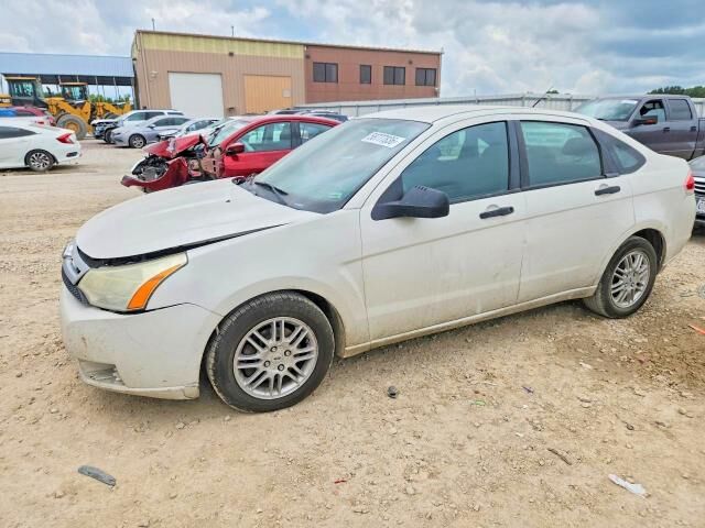 2011 FORD Focus