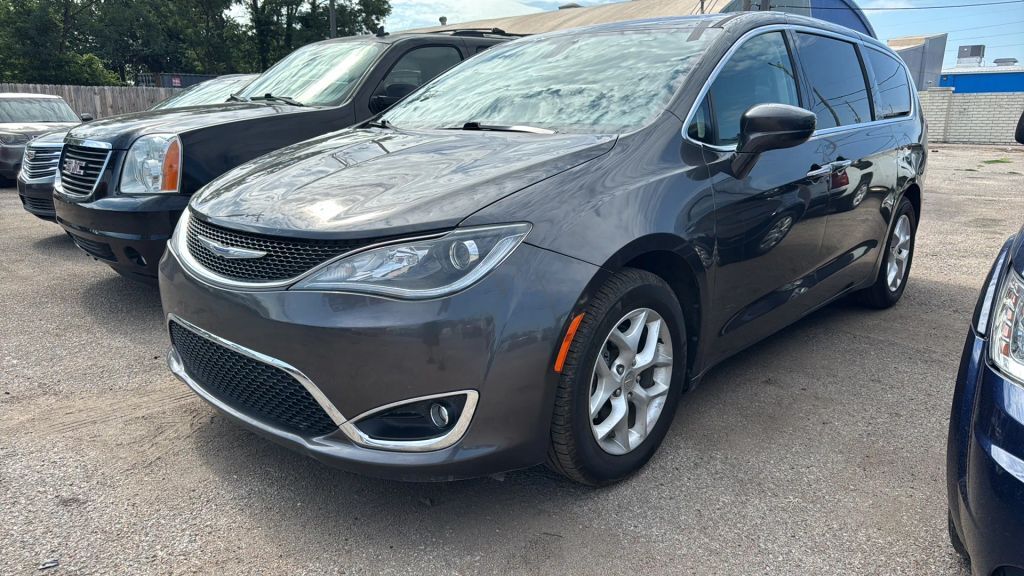 2020 CHRYSLER Pacifica
