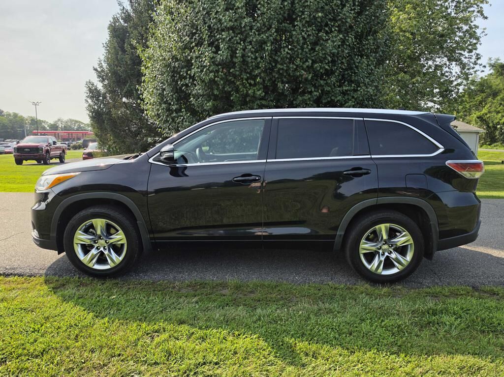 2015 TOYOTA Highlander