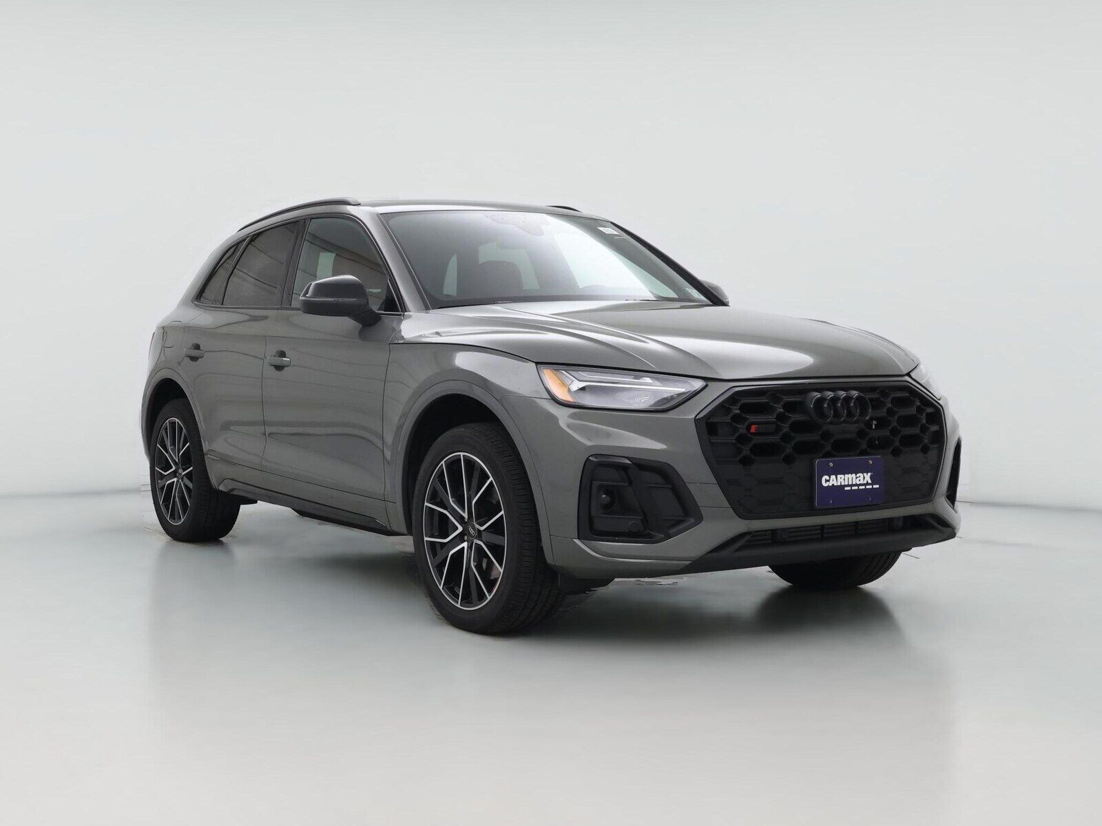 2023 AUDI SQ5