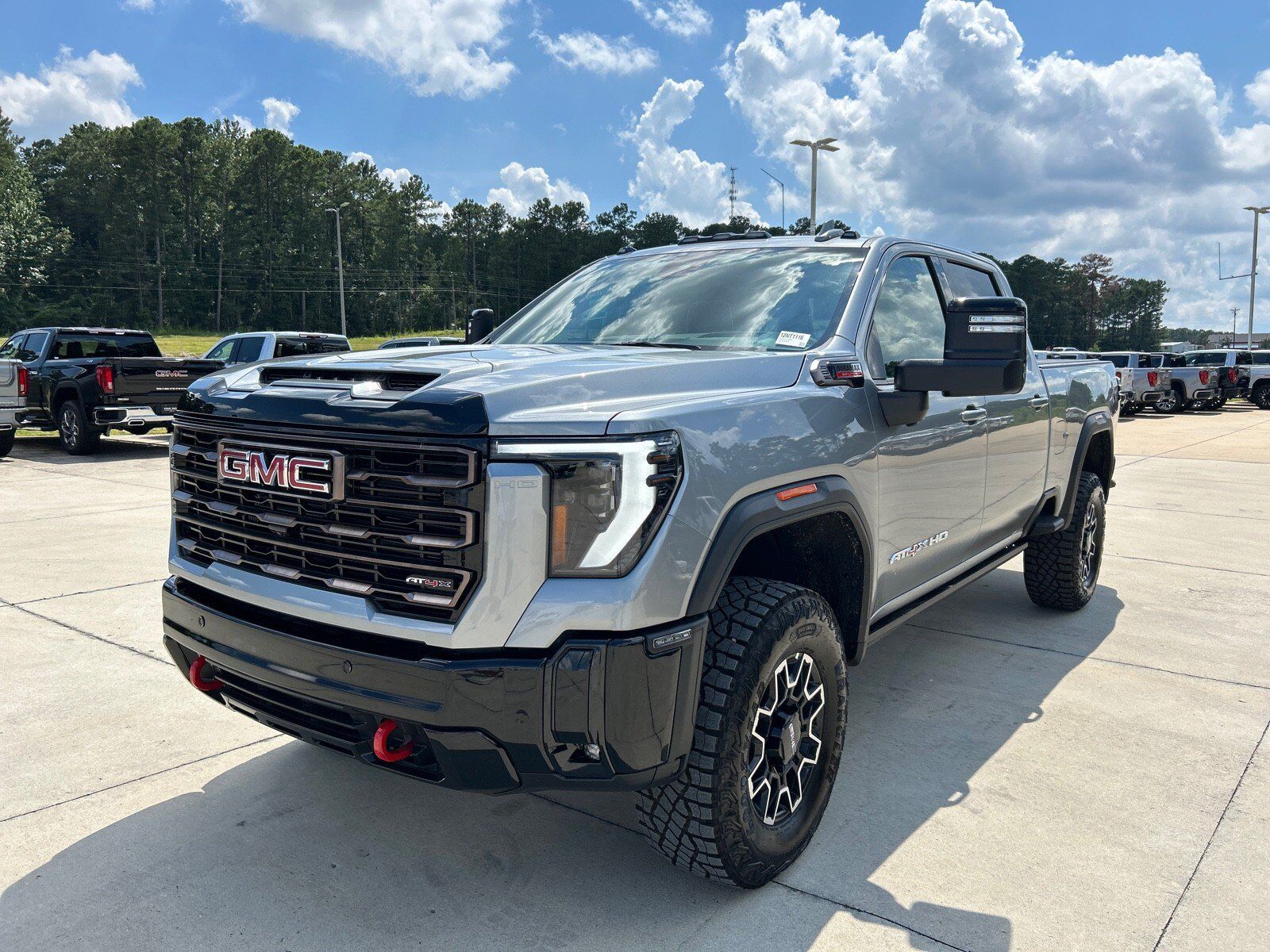 2026 GMC Sierra HD