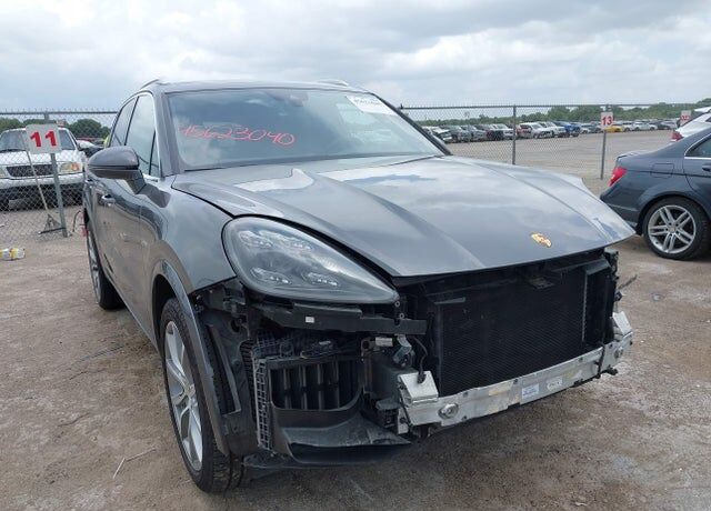2019 PORSCHE Cayenne