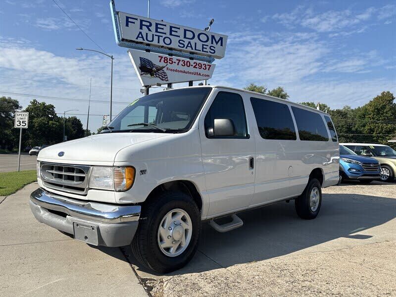 2000 FORD E-350