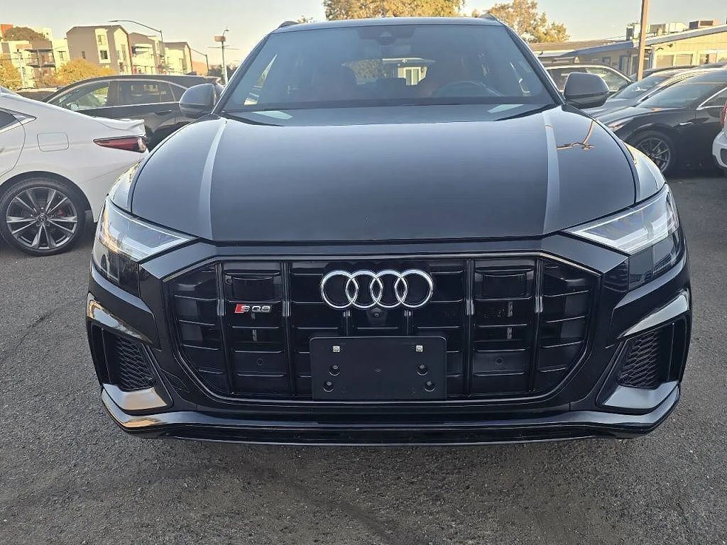 2021 AUDI SQ8