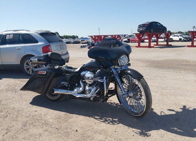 2014 HARLEY DAVIDSON Street Glide