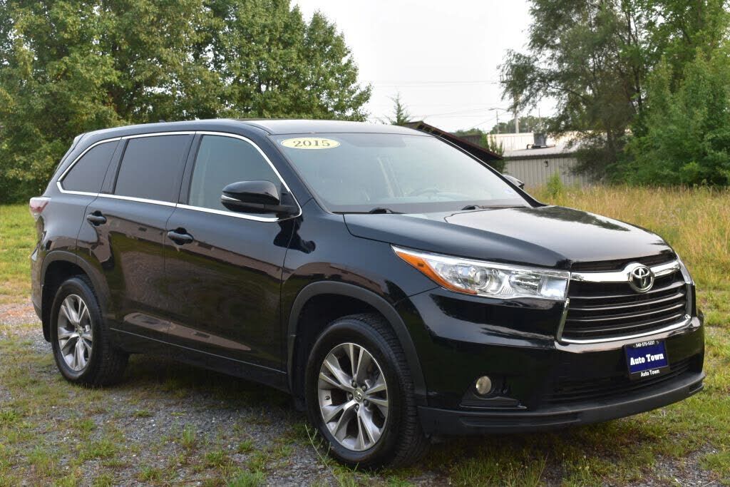 2015 TOYOTA Highlander