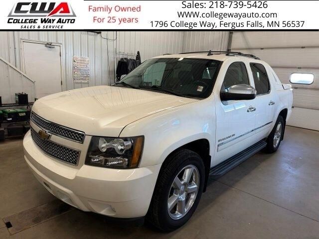 2011 CHEVROLET Avalanche