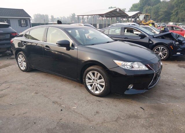 2013 LEXUS ES