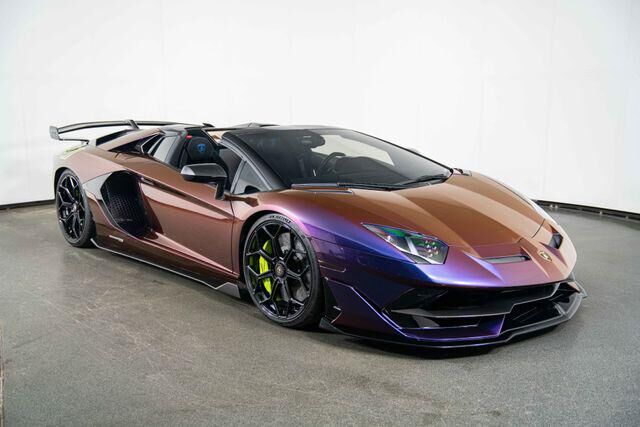 2021 LAMBORGHINI Aventador