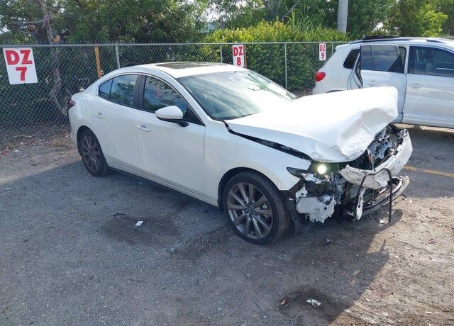 2023 MAZDA Mazda3