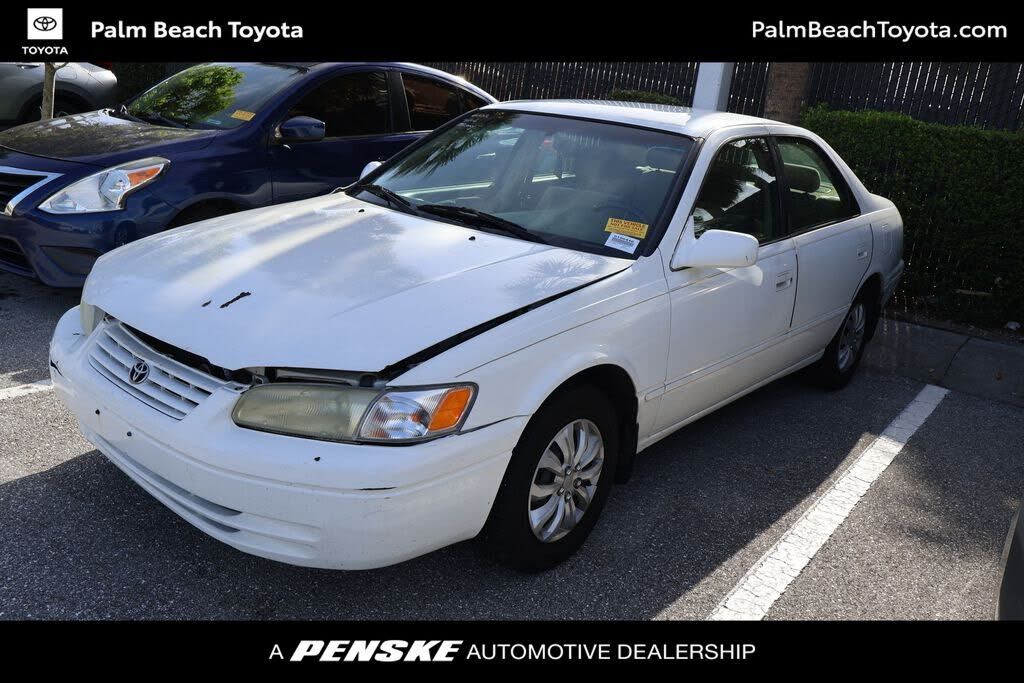1998 TOYOTA Camry