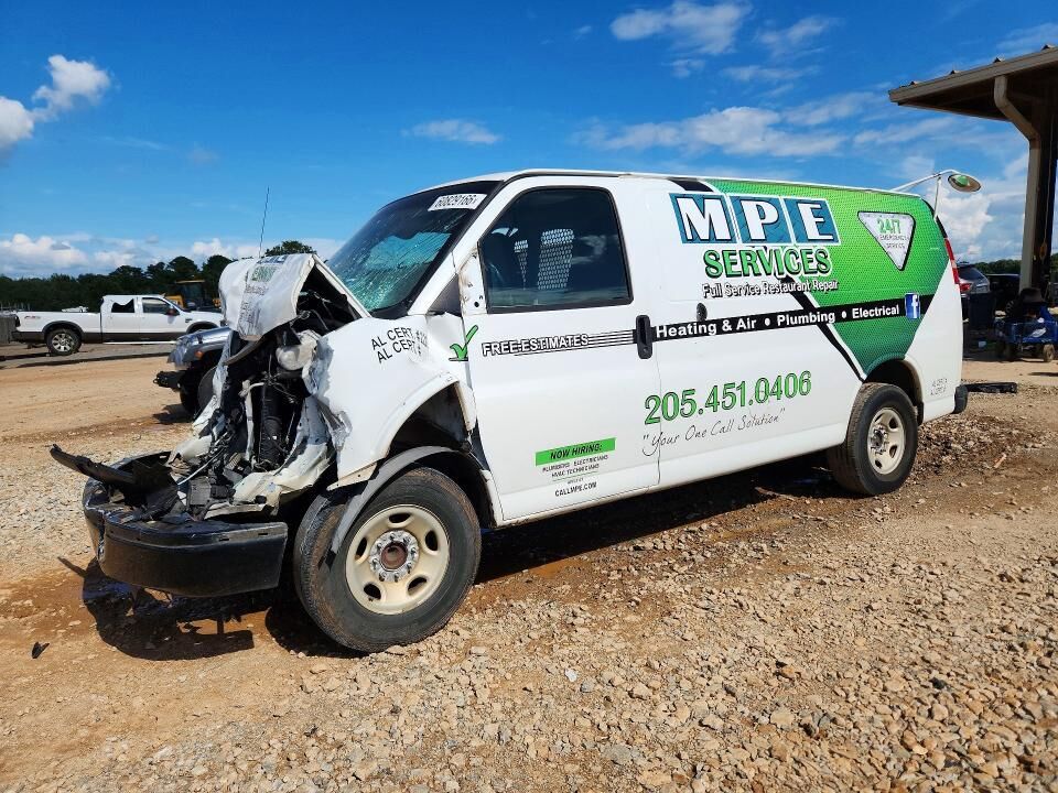 2011 CHEVROLET Express