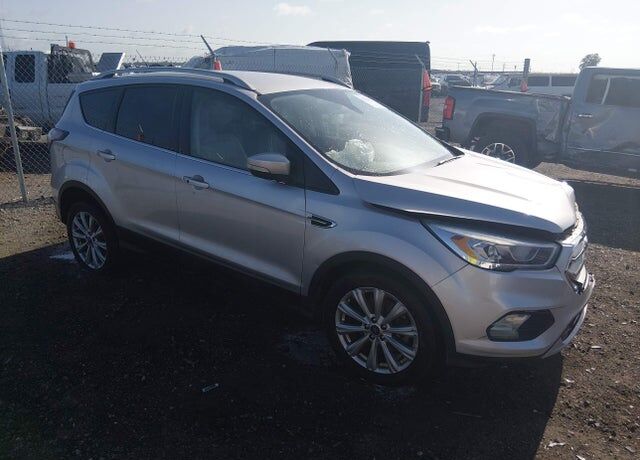 2017 FORD Escape