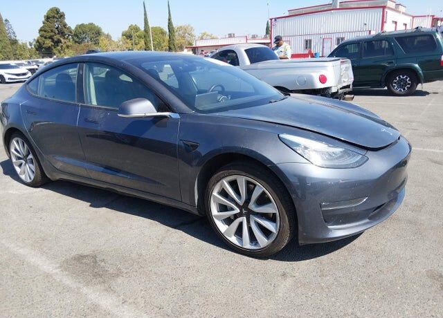 2020 TESLA Model 3