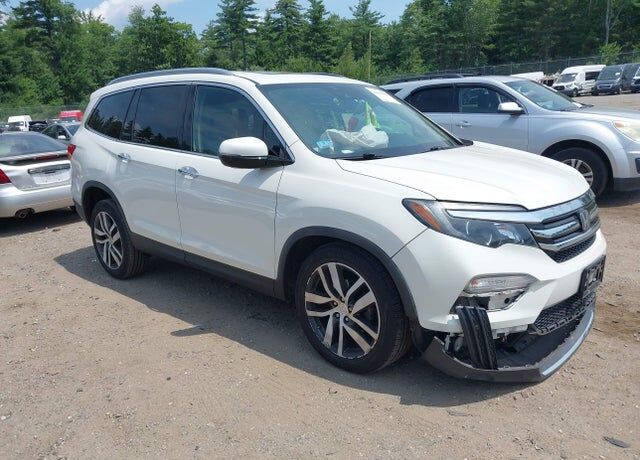 2016 HONDA Pilot