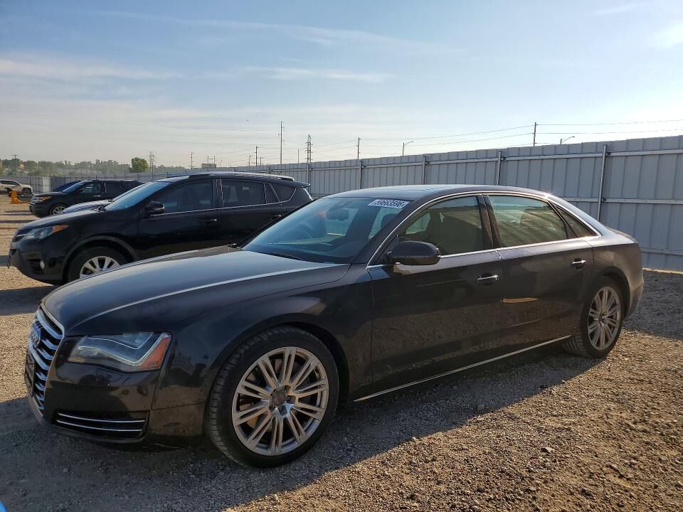 2013 AUDI A8