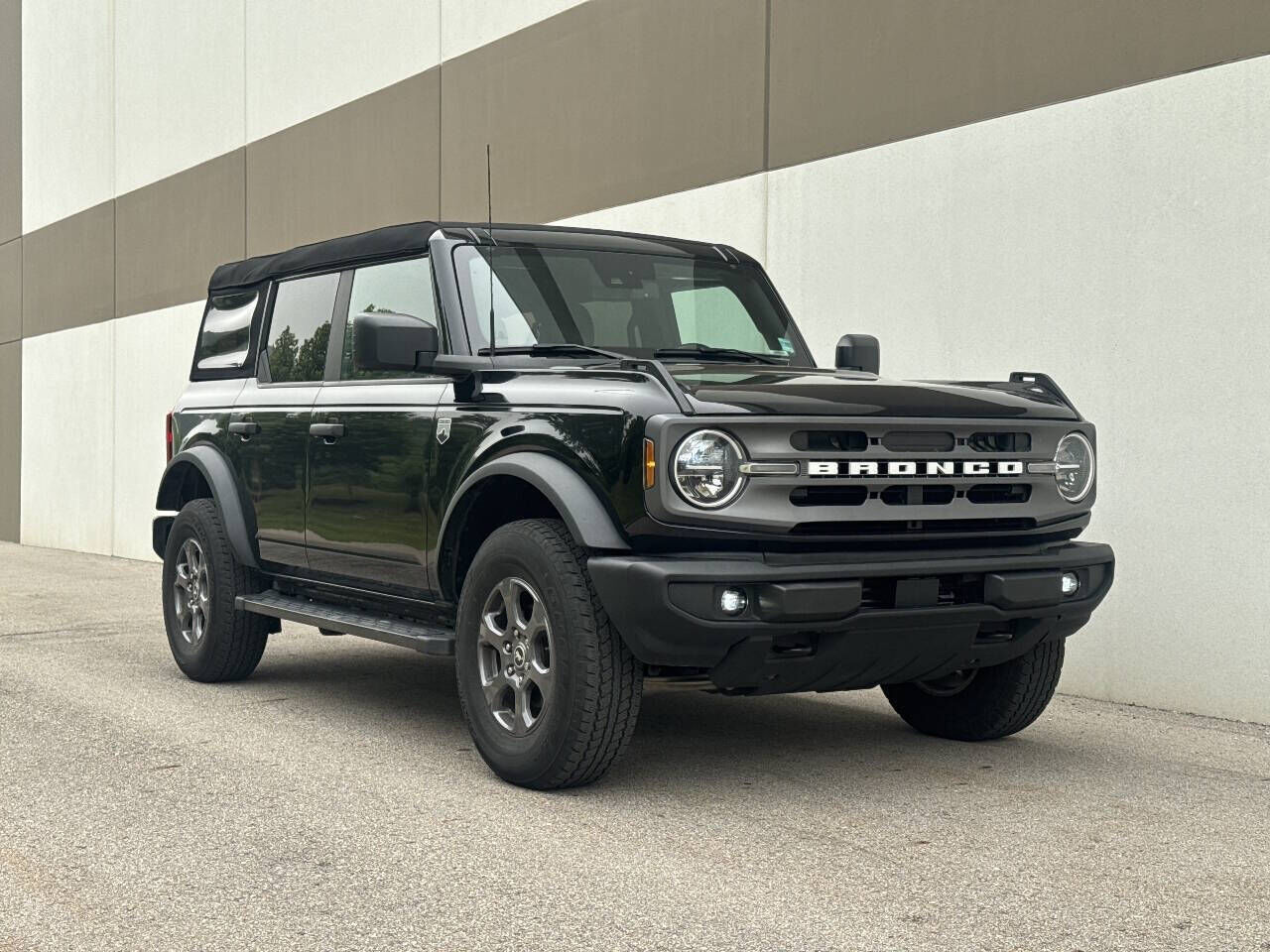 2024 FORD Bronco