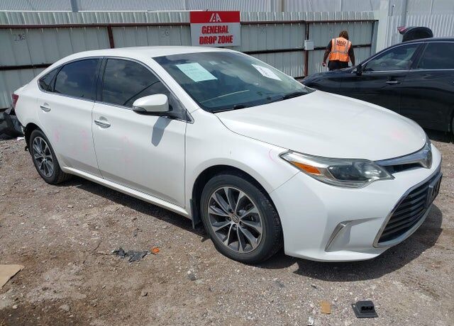 2017 TOYOTA Avalon
