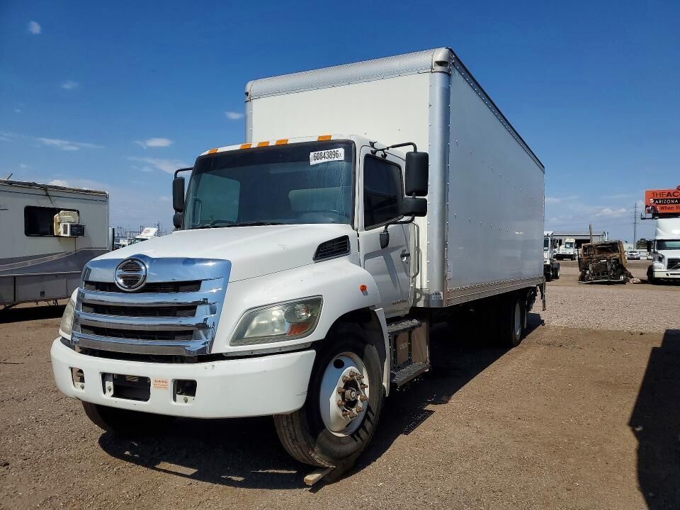 2019 HINO Conventional Type Truck