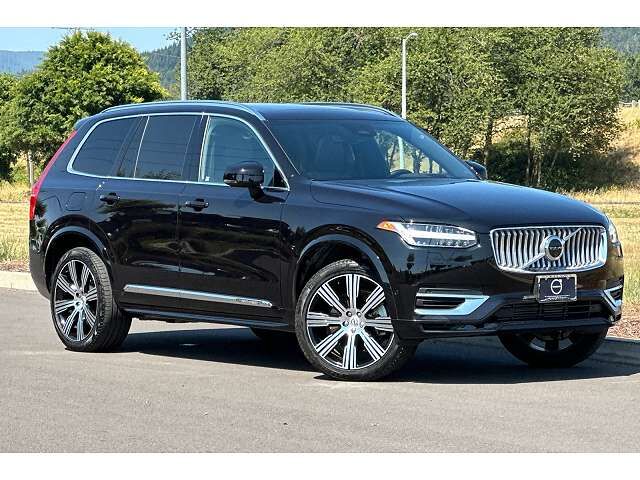 2024 VOLVO XC90