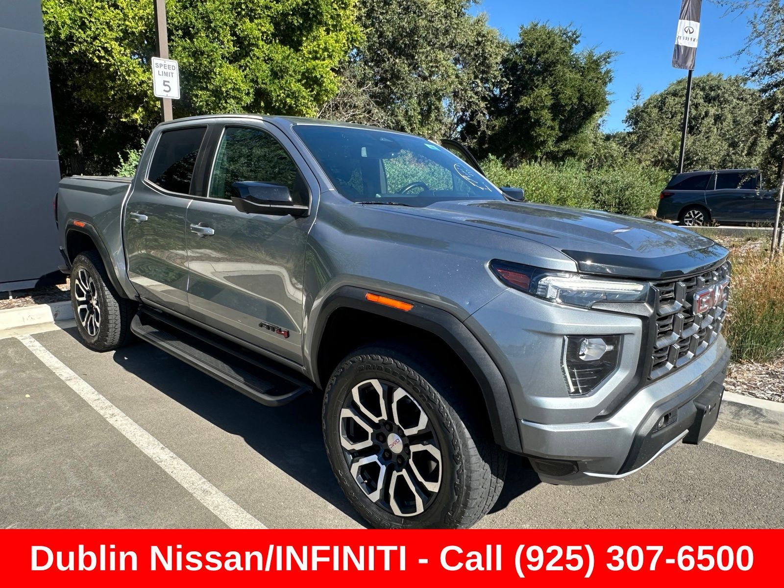 2024 GMC Canyon