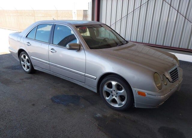 2002 MERCEDES-BENZ E-Class